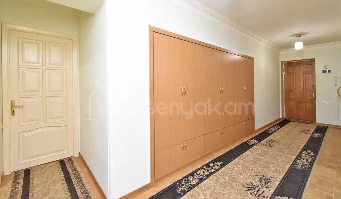 3 Սենյականոց Բնակարան, 92քմ, 1/9 հարկ, Կապիտալ Վերանորոգված