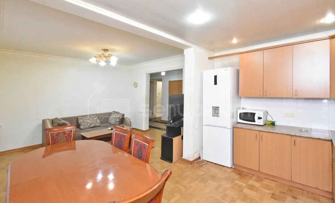 3 Սենյականոց Բնակարան, 92քմ, 1/9 հարկ, Կապիտալ Վերանորոգված