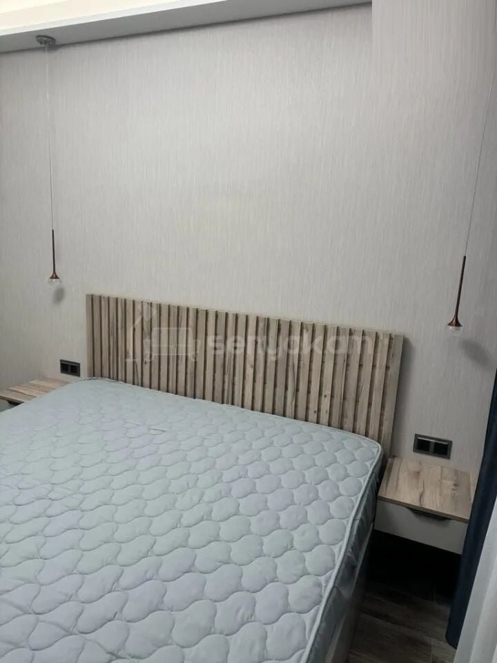 2 Սենյականոց Բնակարան Քարե Շենքում, 40քմ, 4/7 հարկ, Կապիտալ Վերանորոգված