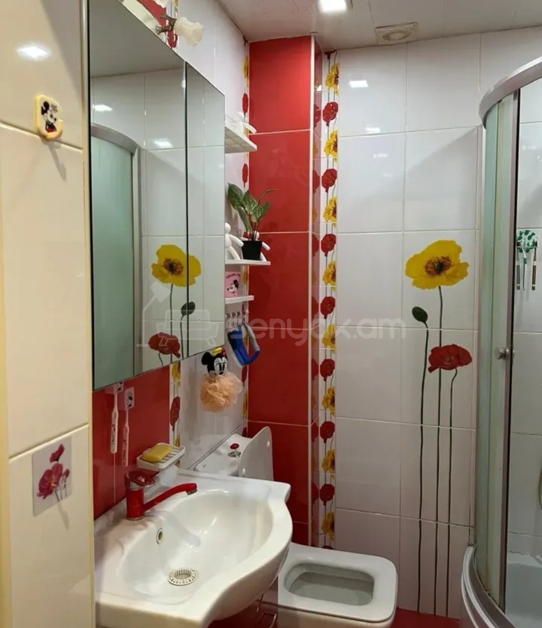 1 Սենյականոց Բնակարան Քարե Շենքում, 45քմ, 3/4 հարկ, Կապիտալ Վերանորոգված