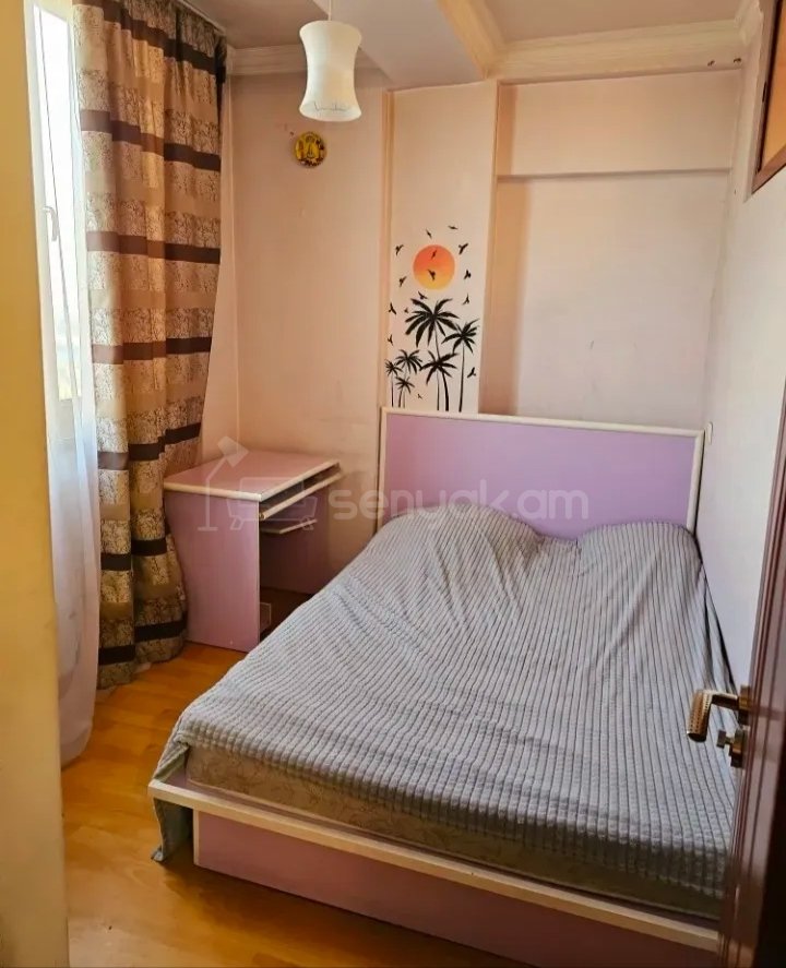 2 Սենյականոց Բնակարան Քարե Շենքում, 42քմ, 11/11 հարկ, Կապիտալ Վերանորոգված, Կահավորված