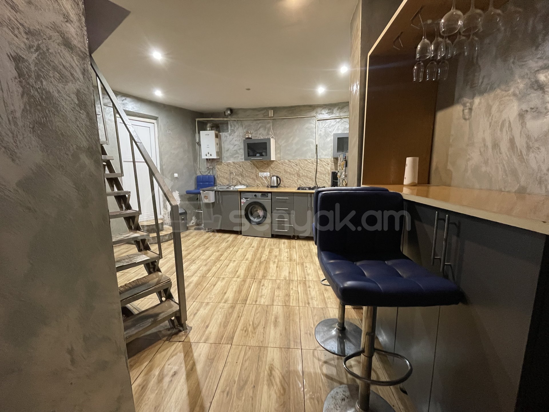 3 Սենյականոց Սեփական Տուն, 62քմ, Կոսմետիկ Վերանորոգված