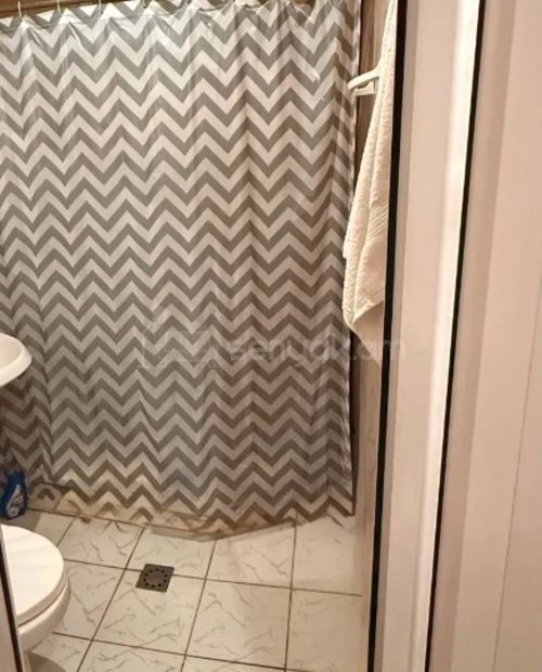 1 Սենյականոց Բնակարան Քարե Շենքում, 42քմ, 4/4 հարկ, Կոսմետիկ Վերանորոգված