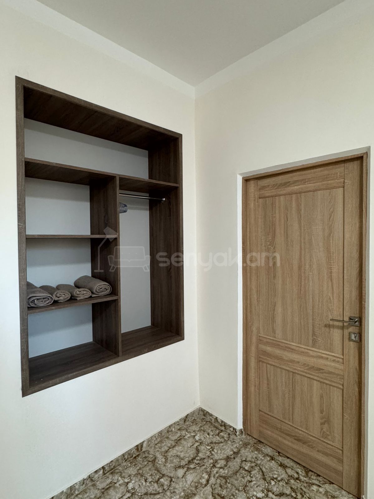 2 Սենյականոց Սեփական Տուն, 100քմ, Կապիտալ Վերանորոգված