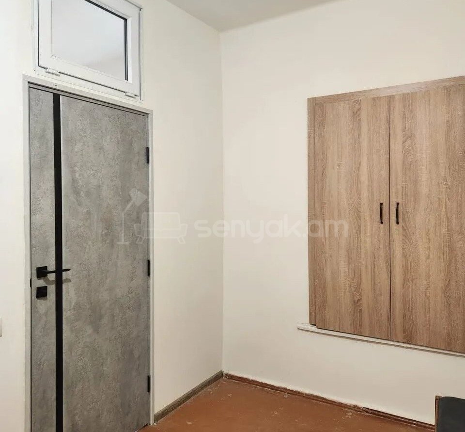 3 Սենյականոց Բնակարան Քարե Շենքում, 70քմ, 1/3 հարկ, Կապիտալ Վերանորոգված, Կահավորված