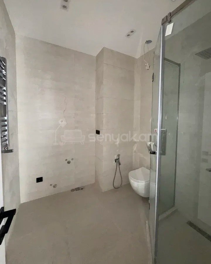 3 Սենյականոց Բնակարան Նորակառույցում, 62քմ, 18/22 հարկ, Դիզայներական Վերանորոգված