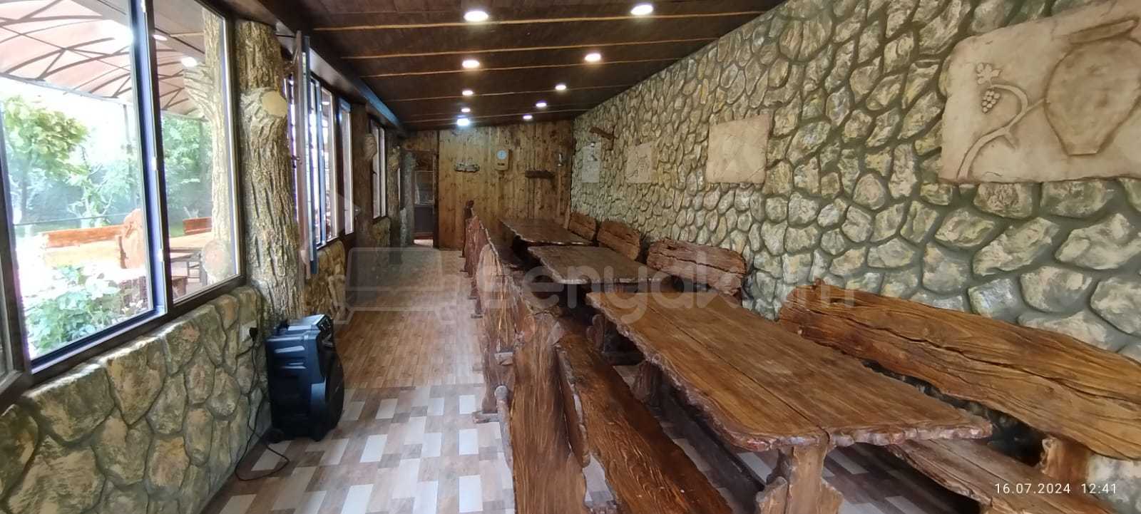 5 Սենյականոց Ամառանոց, 200քմ, Լողավազանով