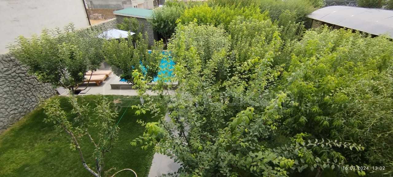 5 Սենյականոց Ամառանոց, 200քմ, Լողավազանով