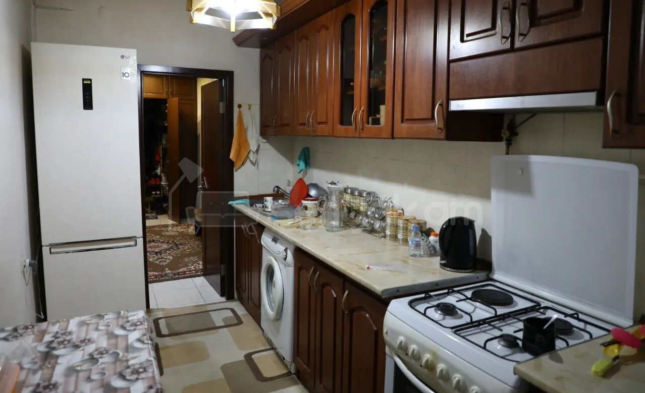 3 Սենյականոց Բնակարան, 83քմ, 1/14 հարկ, Կապիտալ Վերանորոգված