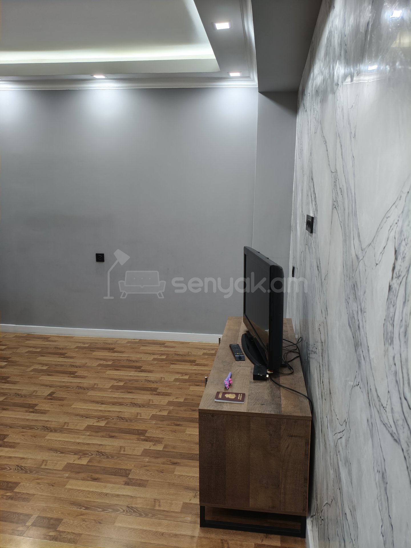 3 Սենյականոց Բնակարան, 78քմ, 6/9 հարկ, Կապիտալ Վերանորոգված, Կահավորված, Արևկող