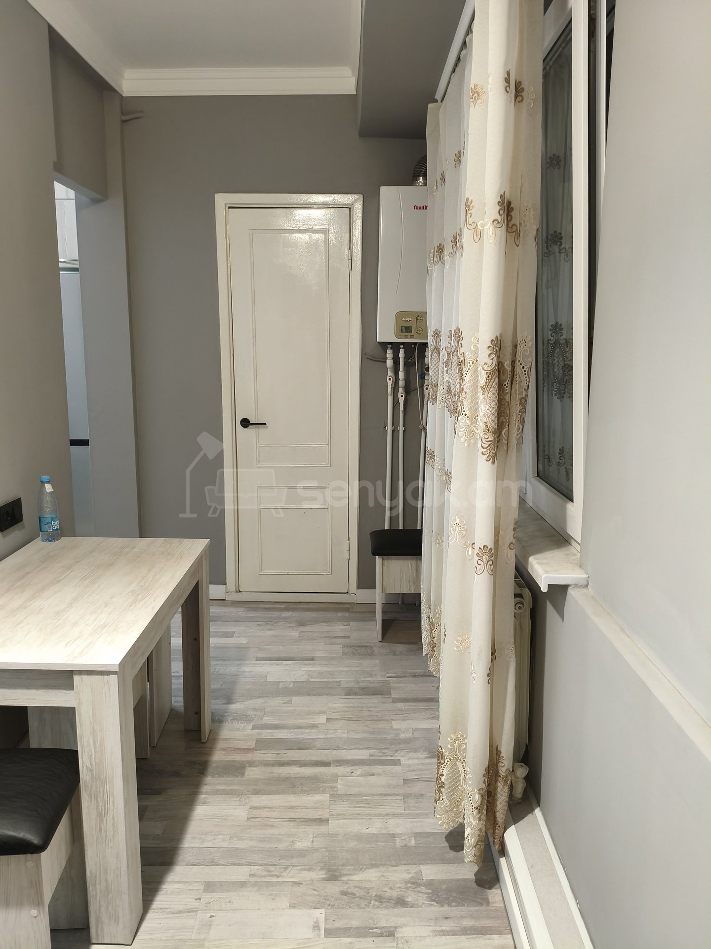 3 Սենյականոց Բնակարան, 78քմ, 6/9 հարկ, Կապիտալ Վերանորոգված, Կահավորված, Արևկող