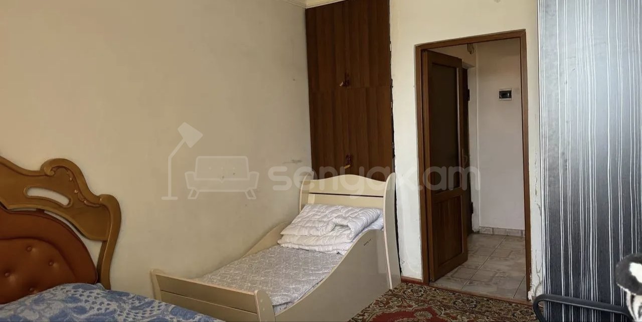 3 Սենյականոց Բնակարան, 78քմ, 5/9 հարկ, Նորմալ Վիճակում, Կահավորված, Արևկող