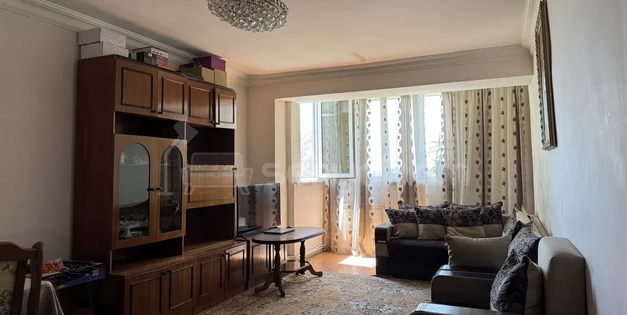 3 Սենյականոց Բնակարան, 78քմ, 5/9 հարկ, Նորմալ Վիճակում, Կահավորված, Արևկող