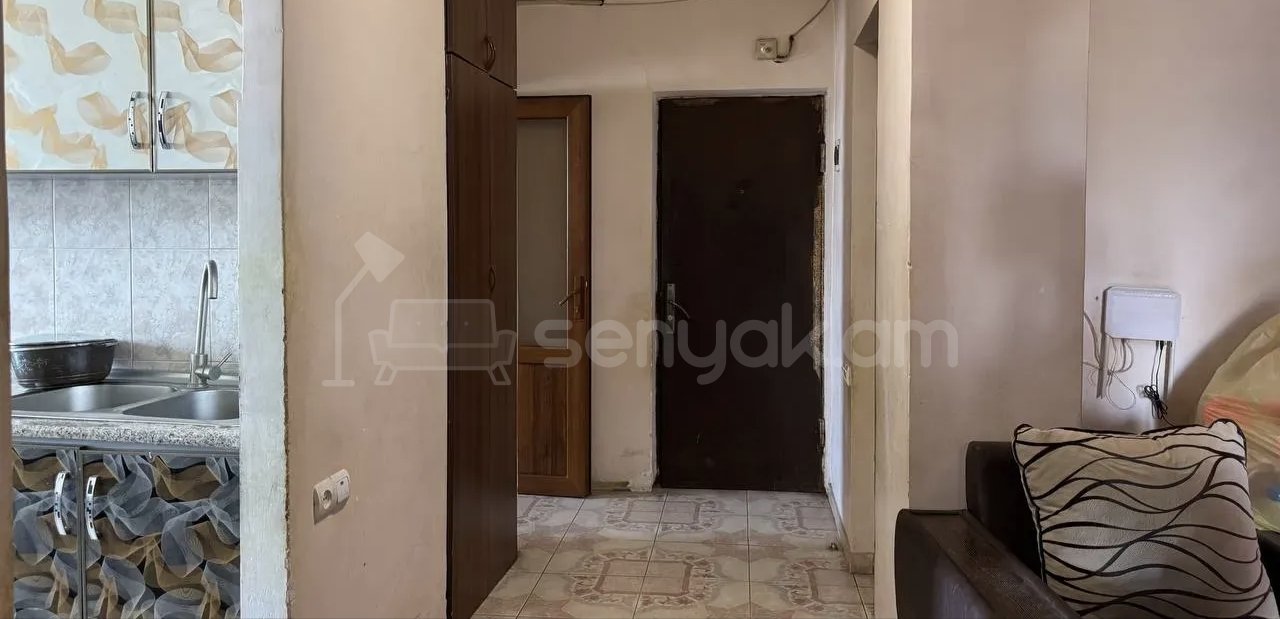 3 Սենյականոց Բնակարան, 78քմ, 5/9 հարկ, Նորմալ Վիճակում, Կահավորված, Արևկող