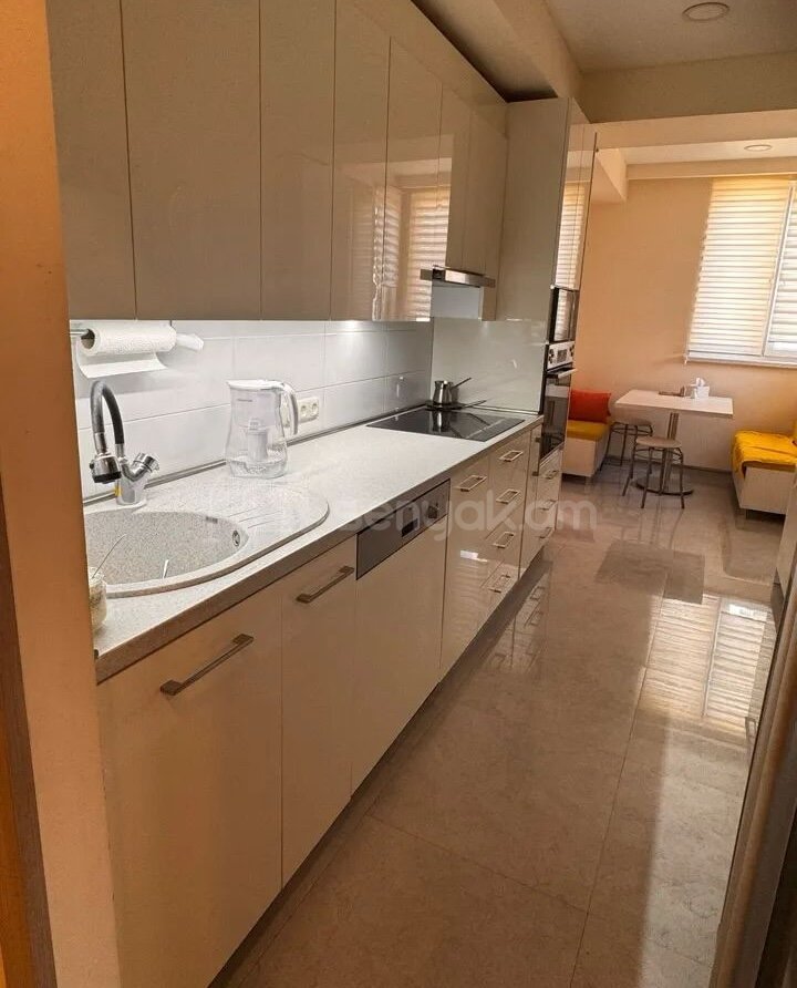 4 Սենյականոց Բնակարան, 110քմ, 10/16 հարկ, Կապիտալ Վերանորոգված