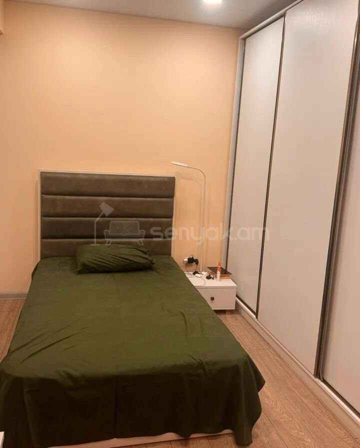 4 Սենյականոց Բնակարան, 110քմ, 10/16 հարկ, Կապիտալ Վերանորոգված