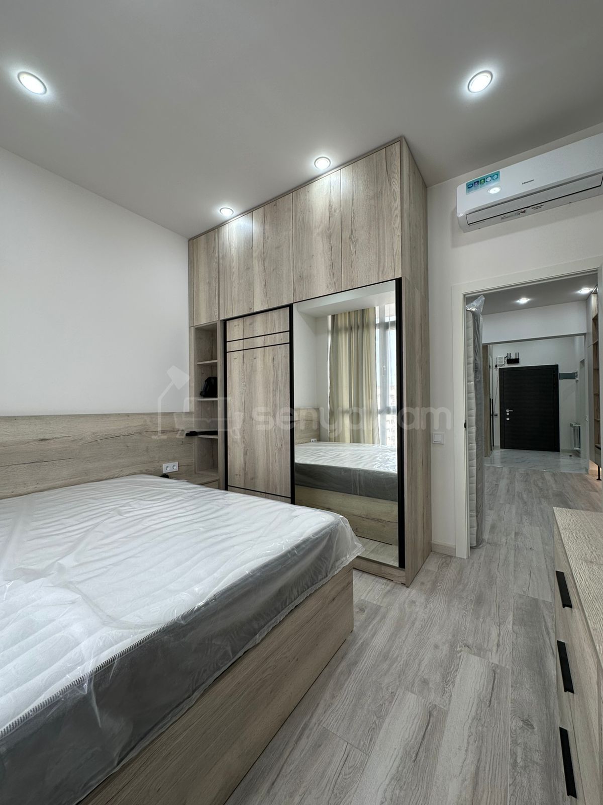 2 Սենյականոց Բնակարան Նորակառույցում, 65քմ, 16/16 հարկ, Դիզայներական Վերանորոգված, Կահավորված, Արևկող