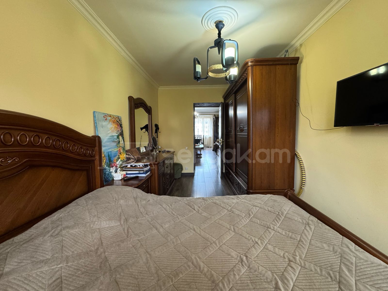 3 Սենյականոց Բնակարան Քարե Շենքում, 74քմ, 4/5 հարկ, Կապիտալ Վերանորոգված