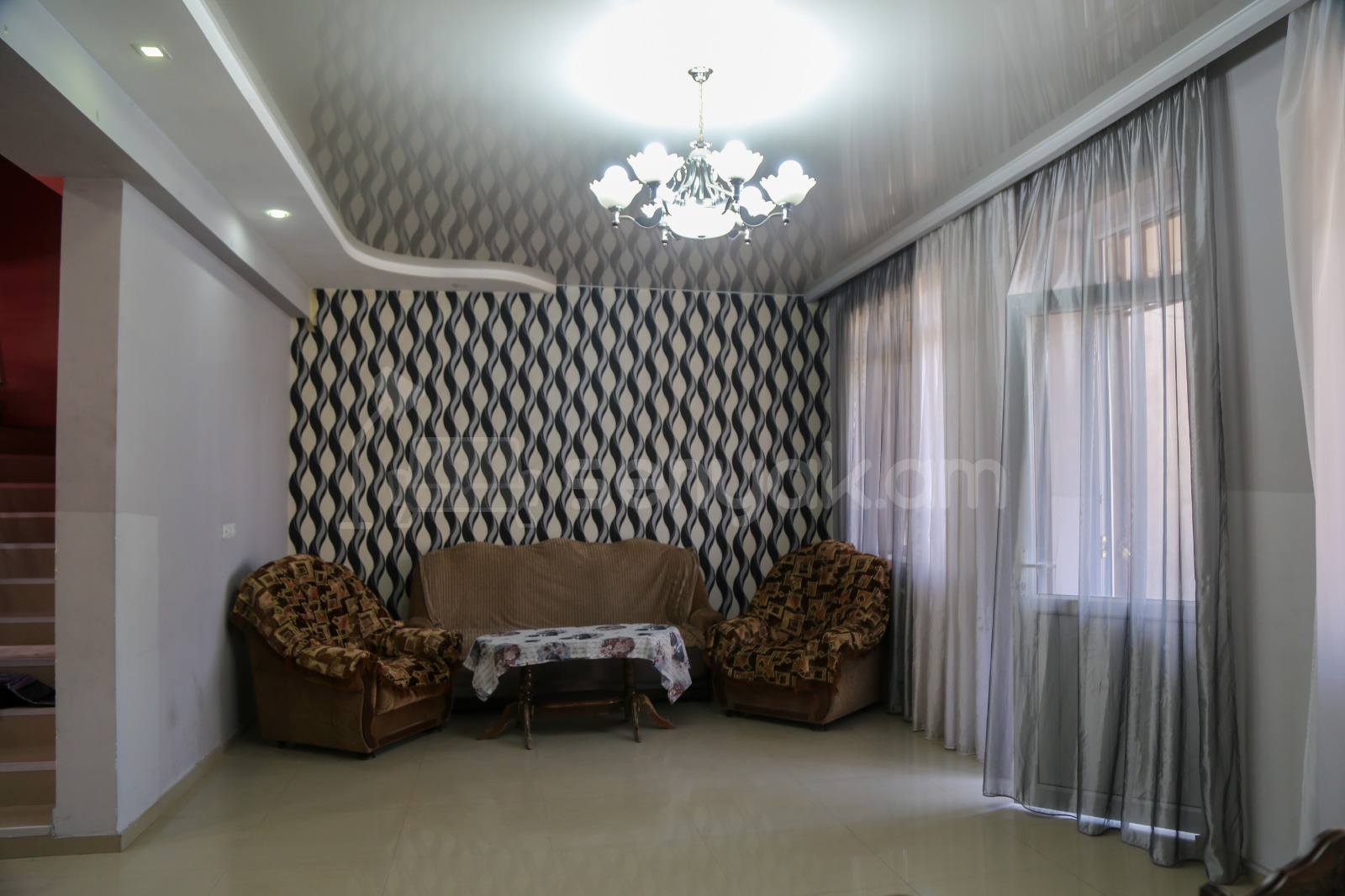 4 Սենյականոց Սեփական Տուն, 170քմ, Կապիտալ Վերանորոգված