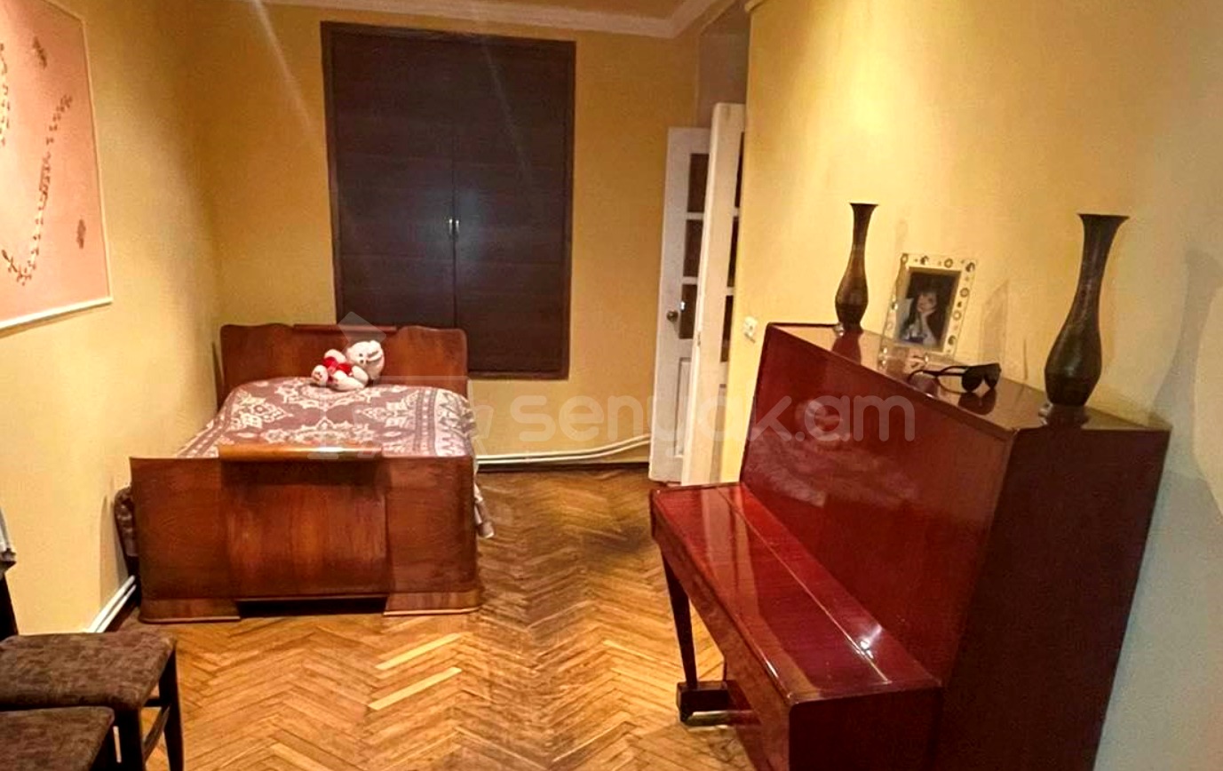 4 Սենյականոց Սեփական Տուն, 90քմ, Կոսմետիկ Վերանորոգված, Ավտոտնակով