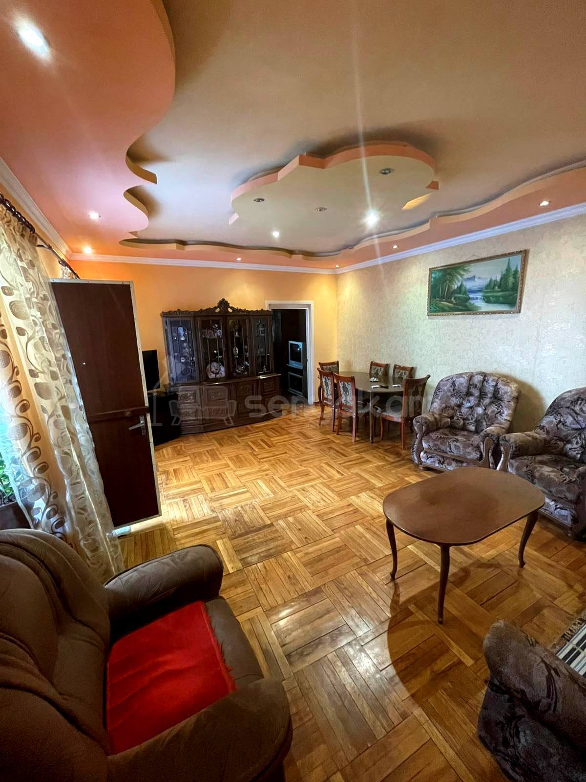 4 Սենյականոց Սեփական Տուն, 90քմ, Կոսմետիկ Վերանորոգված, Ավտոտնակով