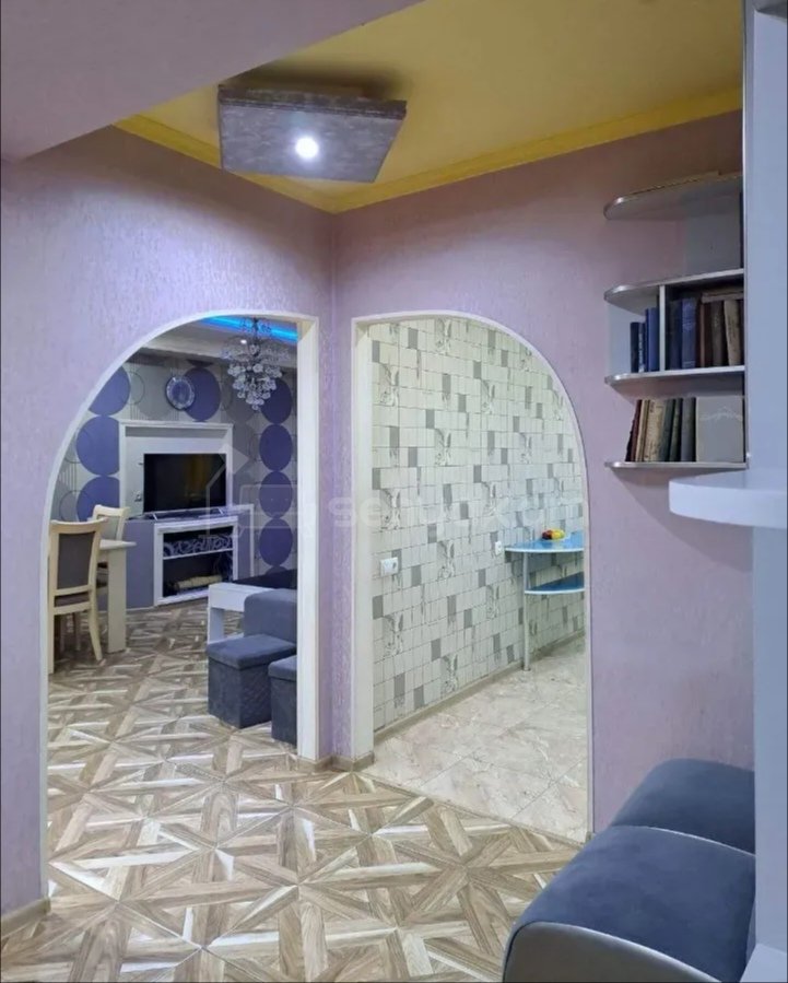 4 Սենյականոց Բնակարան, 90քմ, 3/9 հարկ, Դիզայներական Վերանորոգված, Կահավորված