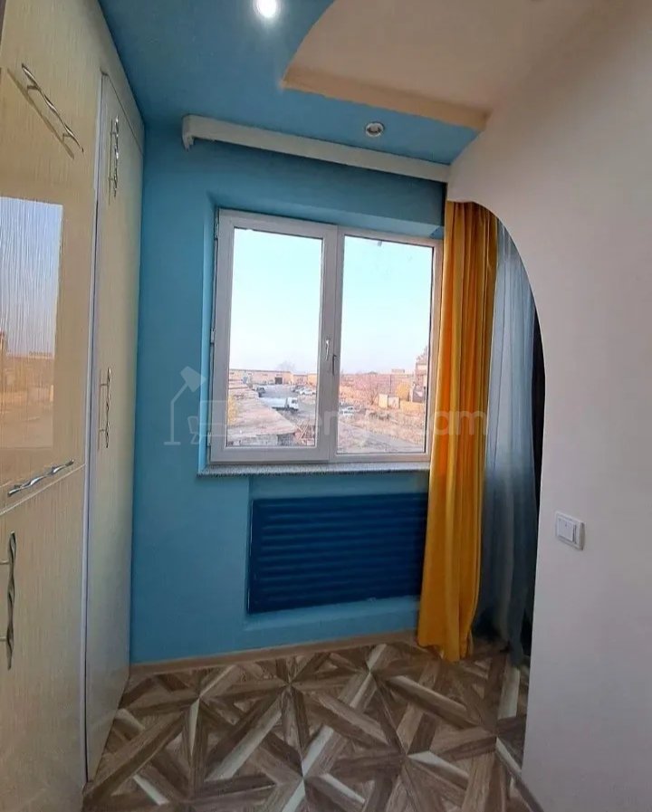 4 Սենյականոց Բնակարան, 90քմ, 3/9 հարկ, Դիզայներական Վերանորոգված, Կահավորված