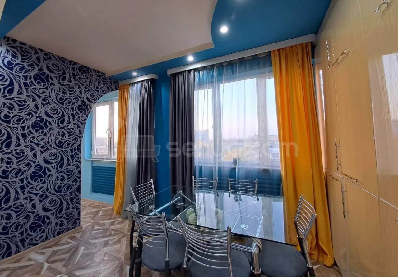 4 Սենյականոց Բնակարան, 90քմ, 3/9 հարկ, Դիզայներական Վերանորոգված, Կահավորված