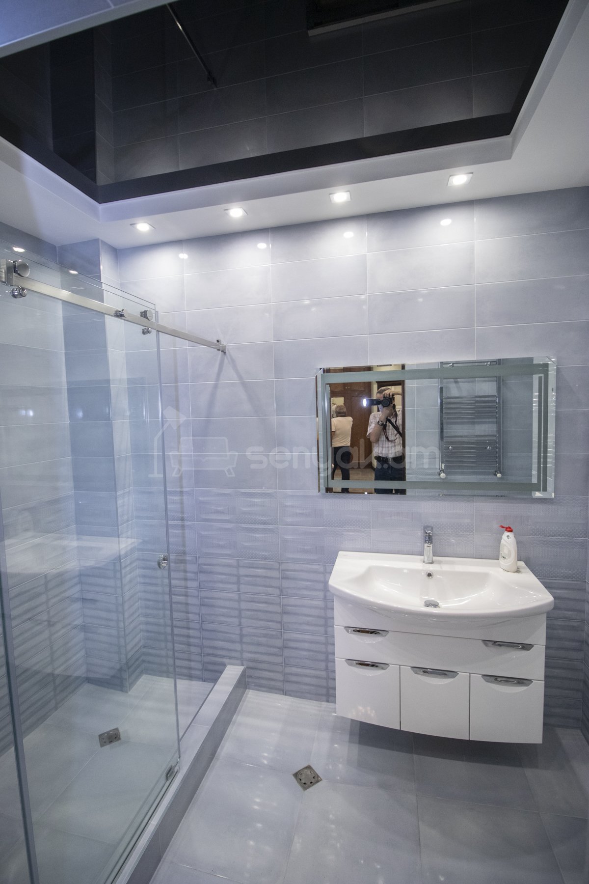 3 Սենյականոց Բնակարան Նորակառույցում, 130քմ, 3/10 հարկ, Դիզայներական Վերանորոգված