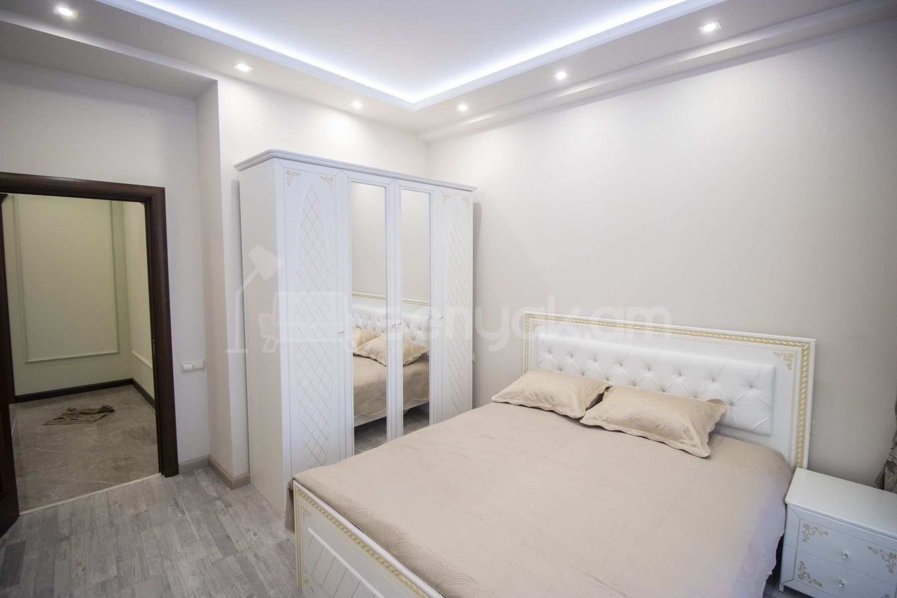 3 Սենյականոց Բնակարան Նորակառույցում, 130քմ, 3/10 հարկ, Դիզայներական Վերանորոգված, Կահավորված, Արևկող