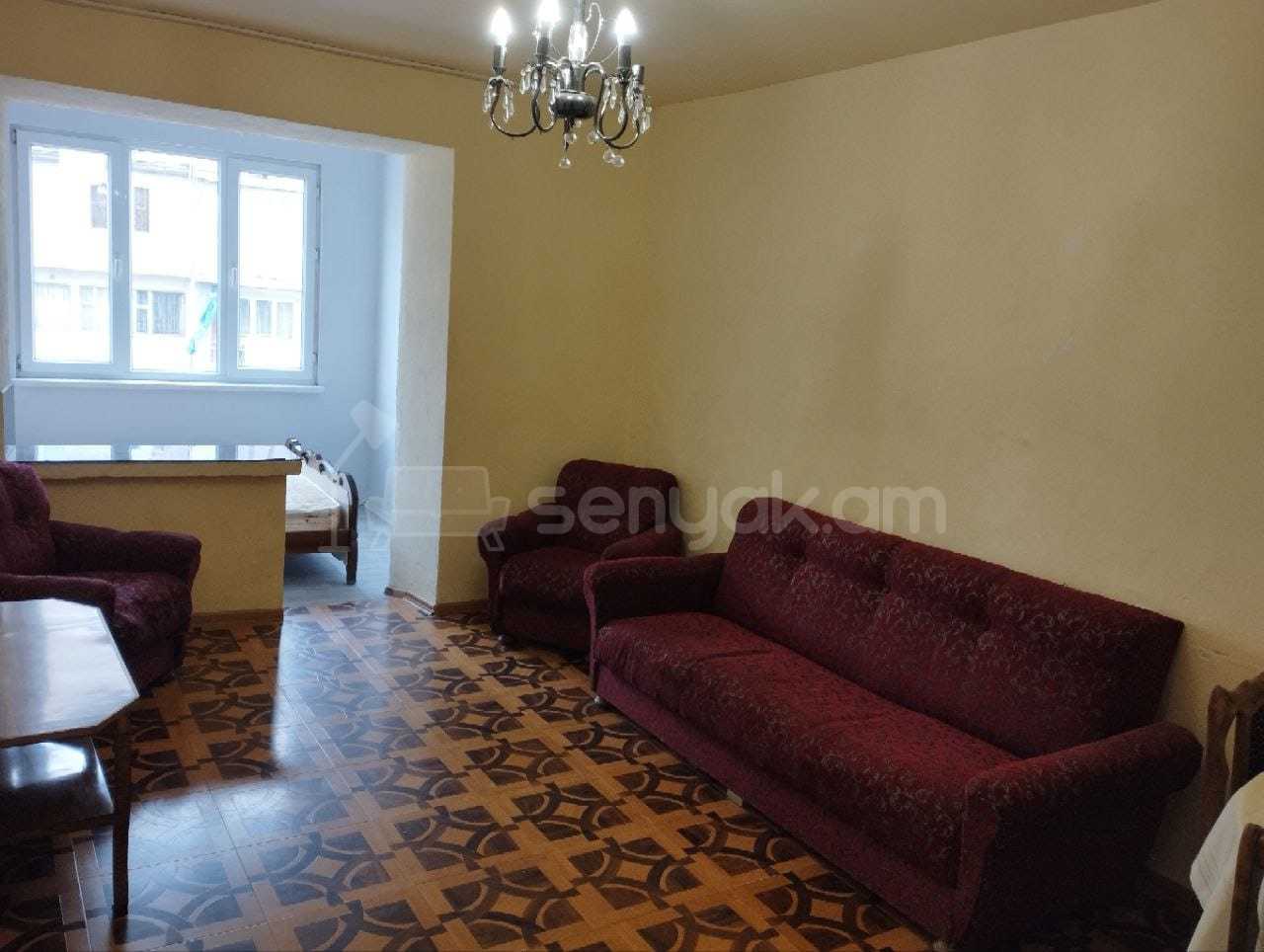 1 Սենյականոց Բնակարան Քարե Շենքում, 47քմ, 4/5 հարկ, Նորմալ Վիճակում