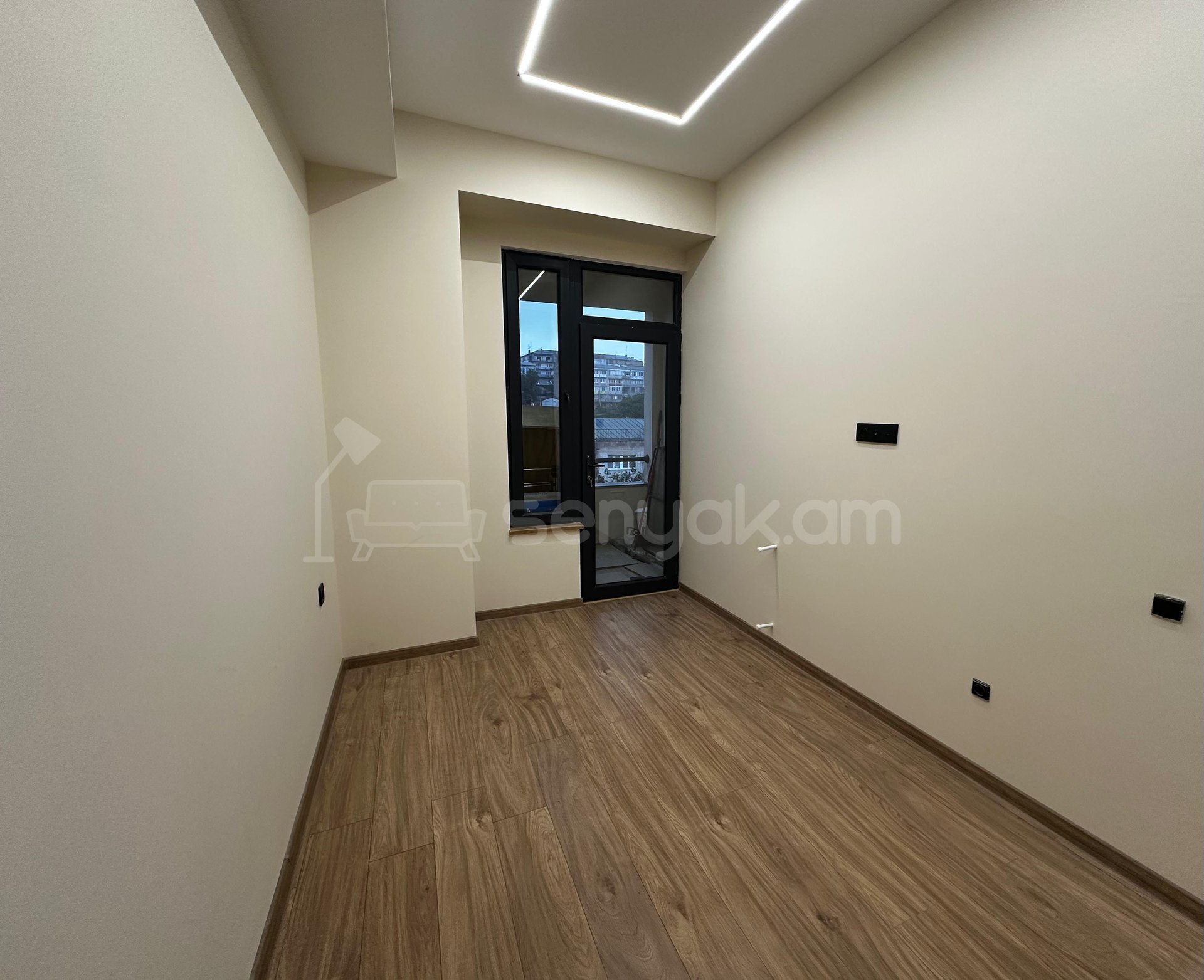 2 Սենյականոց Բնակարան Նորակառույցում, 43քմ, 9/14 հարկ, Դիզայներական Վերանորոգված