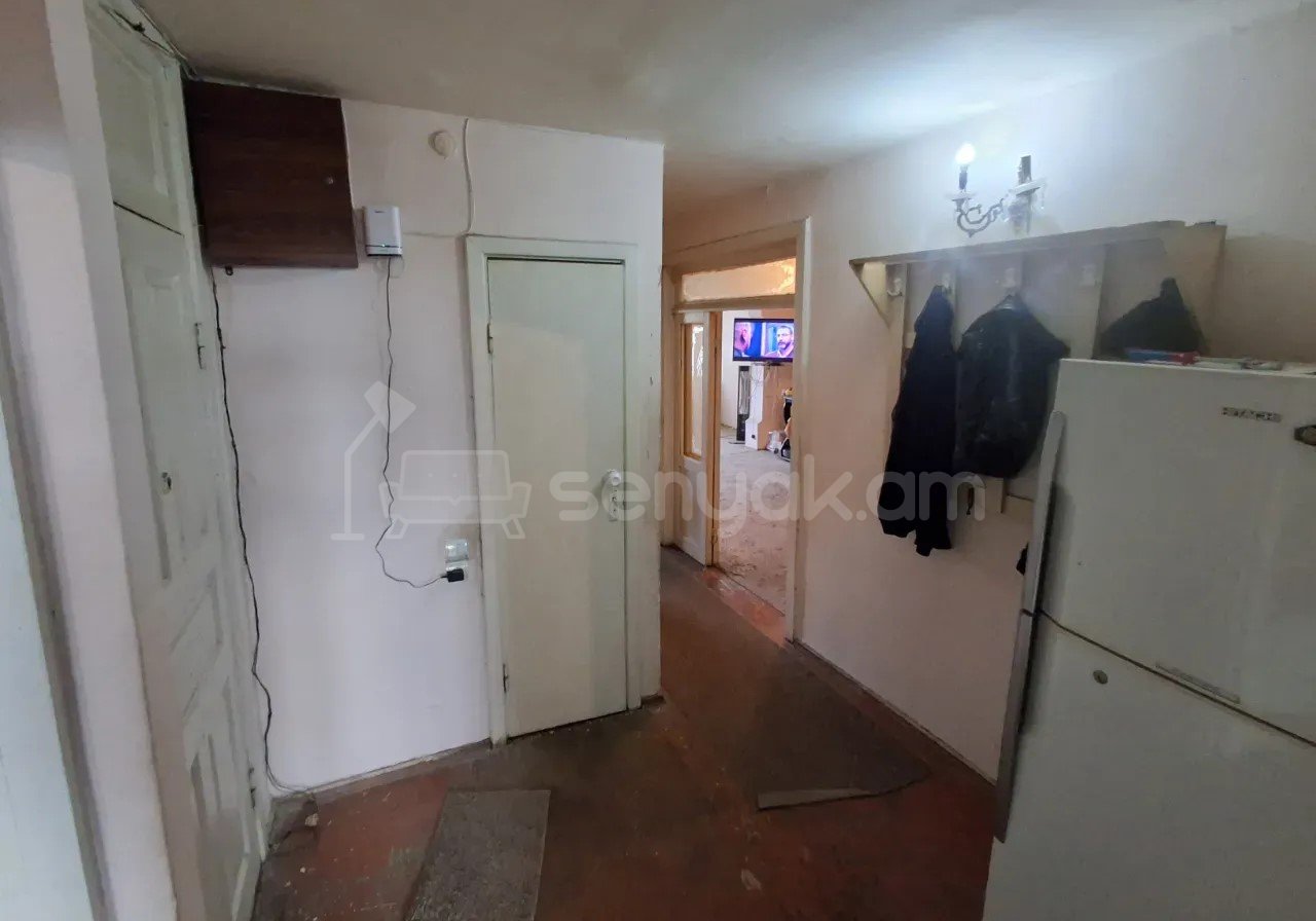 3 Սենյականոց Բնակարան, 64քմ, 4/5 հարկ, Պետական Վիճակում