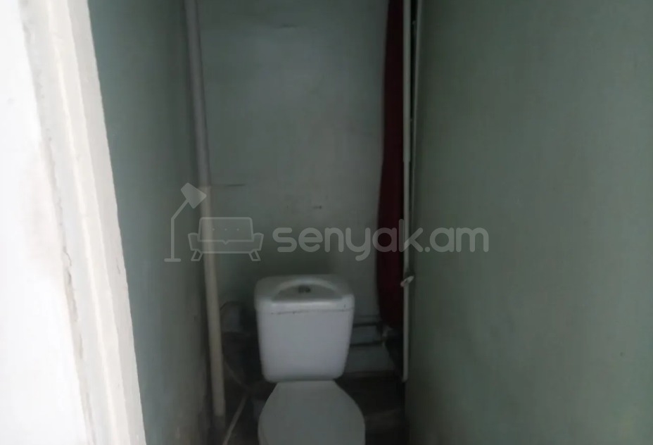 3 Սենյականոց Բնակարան, 105քմ, 10/10 հարկ, Պետական Վիճակում