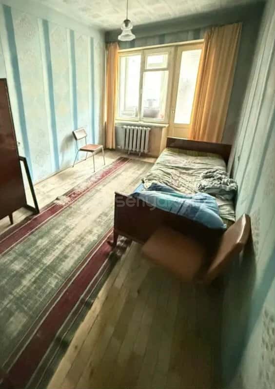 3 Սենյականոց Բնակարան Քարե Շենքում, 79քմ, 2/5 հարկ, Պետական Վիճակում