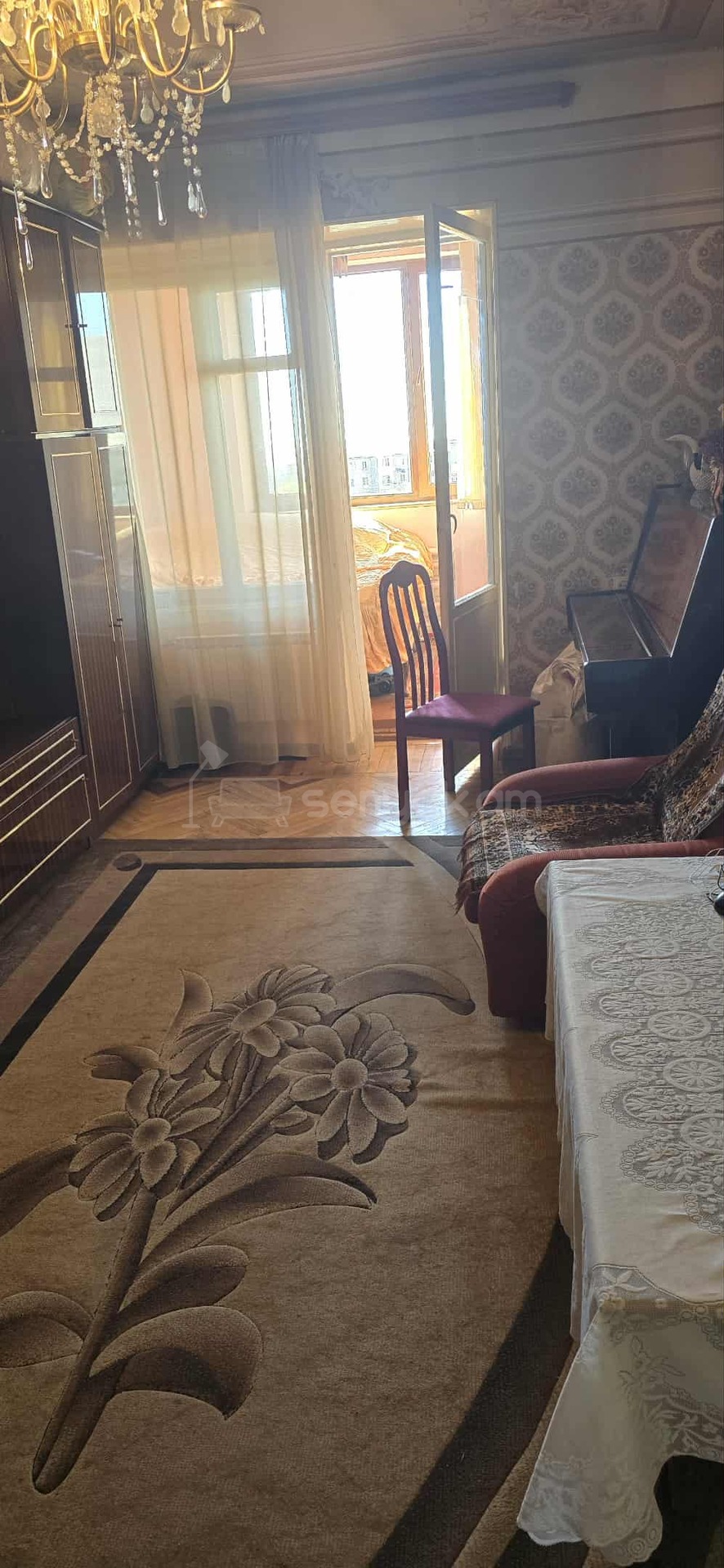 2 Սենյականոց Բնակարան Քարե Շենքում, 63քմ, 5/5 հարկ, Նորմալ Վիճակում