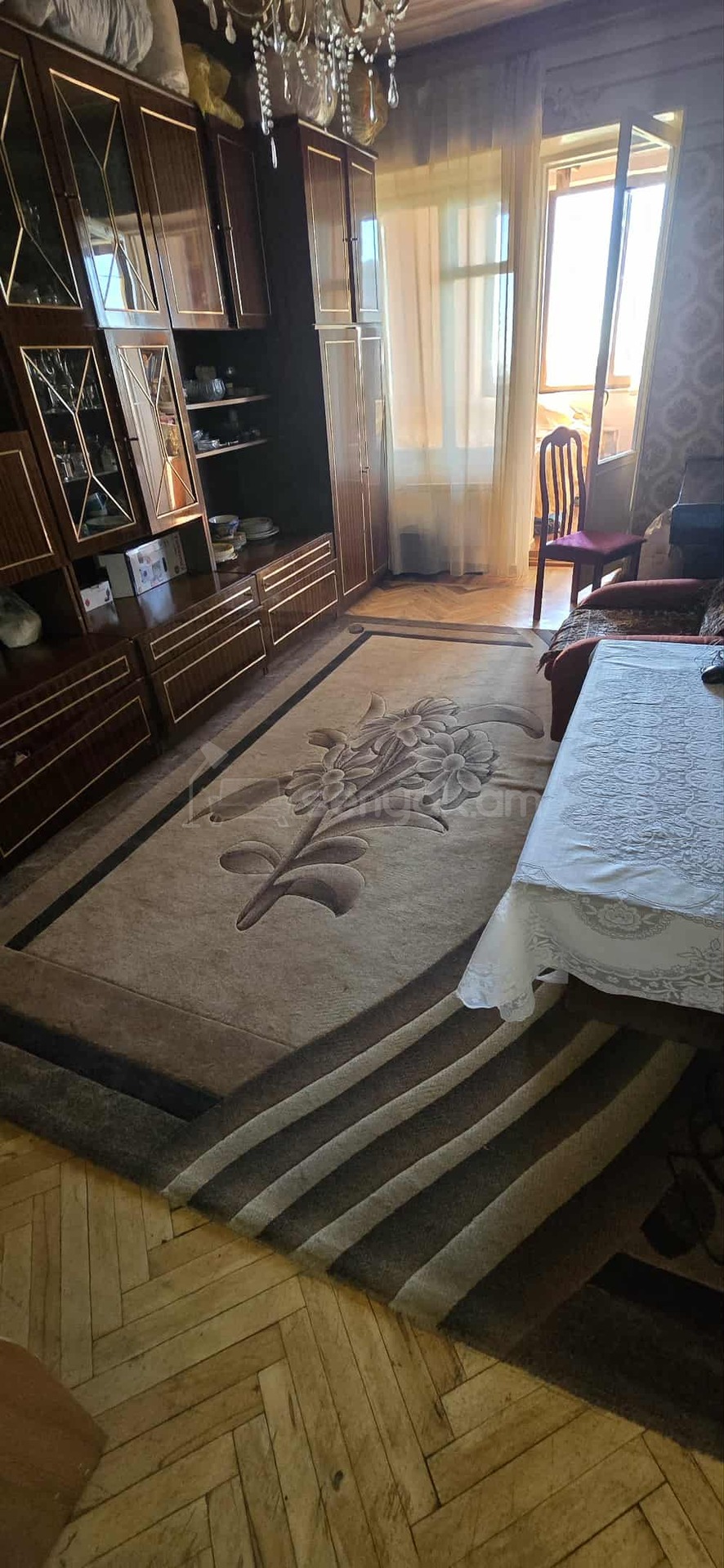 2 Սենյականոց Բնակարան Քարե Շենքում, 63քմ, 5/5 հարկ, Նորմալ Վիճակում