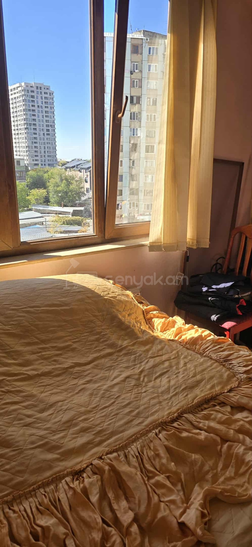 2 Սենյականոց Բնակարան Քարե Շենքում, 63քմ, 5/5 հարկ, Նորմալ Վիճակում