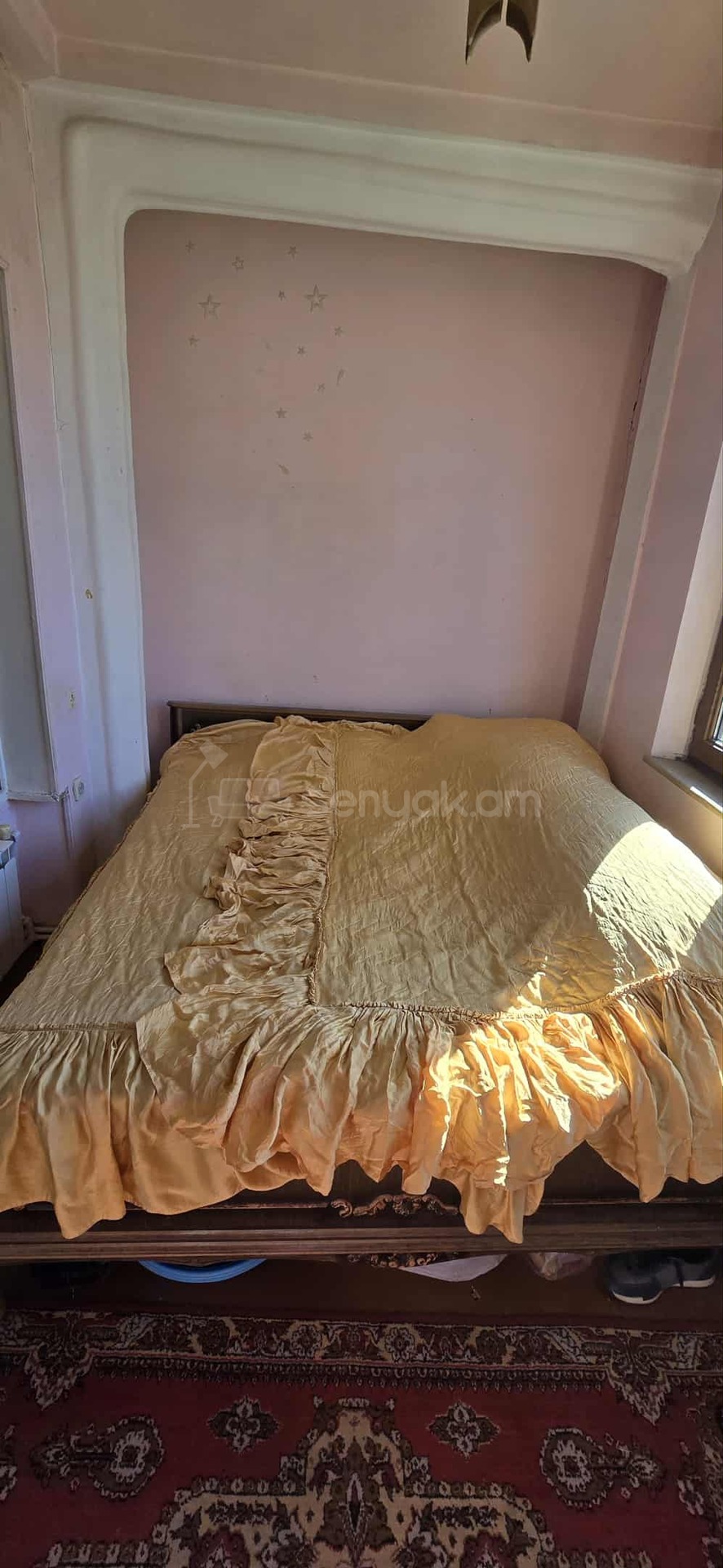 2 Սենյականոց Բնակարան Քարե Շենքում, 63քմ, 5/5 հարկ, Նորմալ Վիճակում