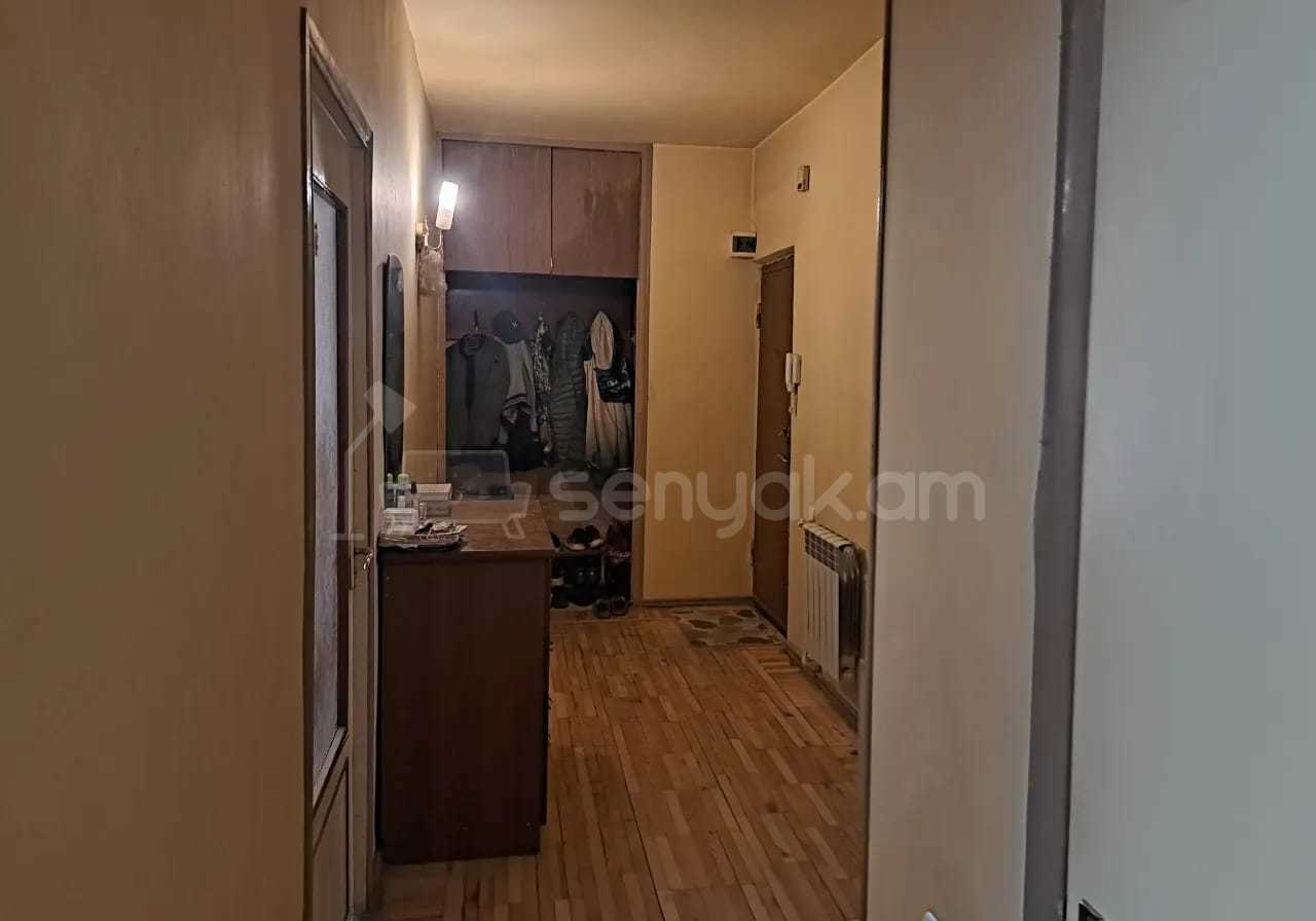 3 Սենյականոց Բնակարան, 78քմ, 4/9 հարկ, Նորմալ Վիճակում