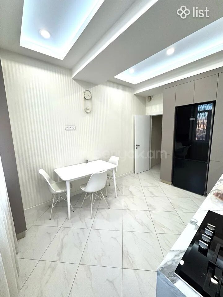 3 Սենյականոց Բնակարան, 103քմ, 9/16 հարկ, Դիզայներական Վերանորոգված