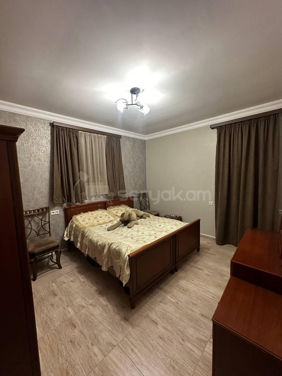 2 Սենյականոց Բնակարան Քարե Շենքում, 56քմ, 1/1 հարկ, Կապիտալ Վերանորոգված, Կահավորված, Արևկող