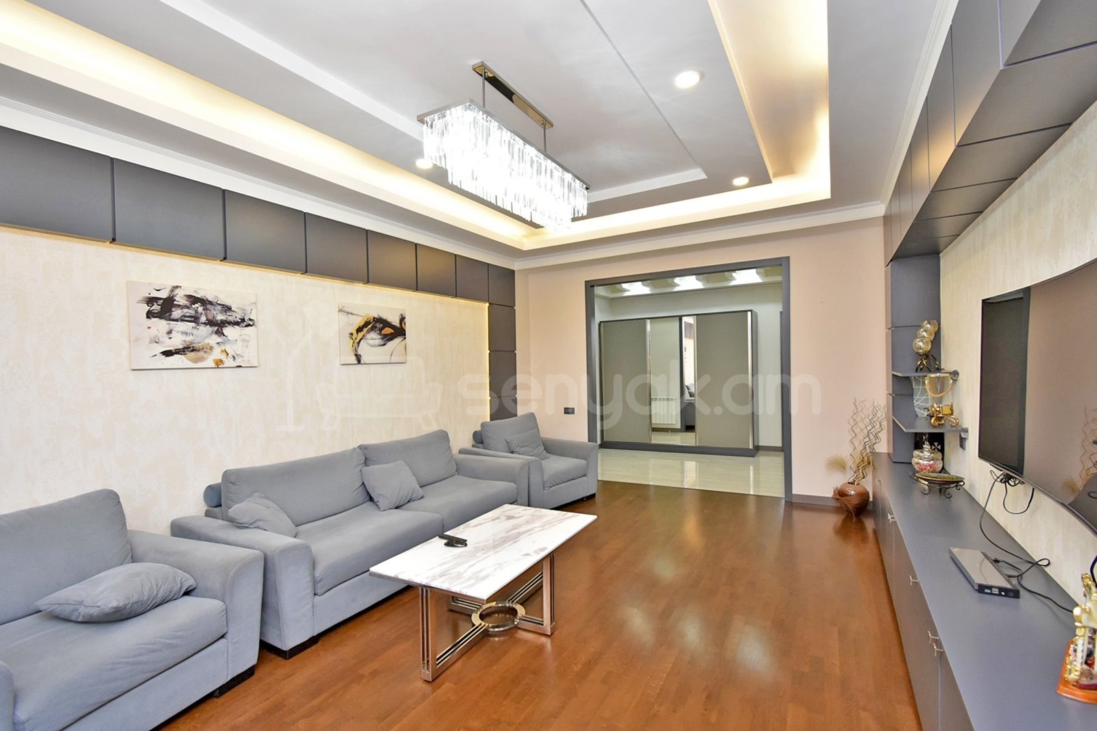 6 Սենյականոց Բնակարան Նորակառույցում, 233քմ, 6/6 հարկ, Դիզայներական Վերանորոգված, Կահավորված, Արևկող