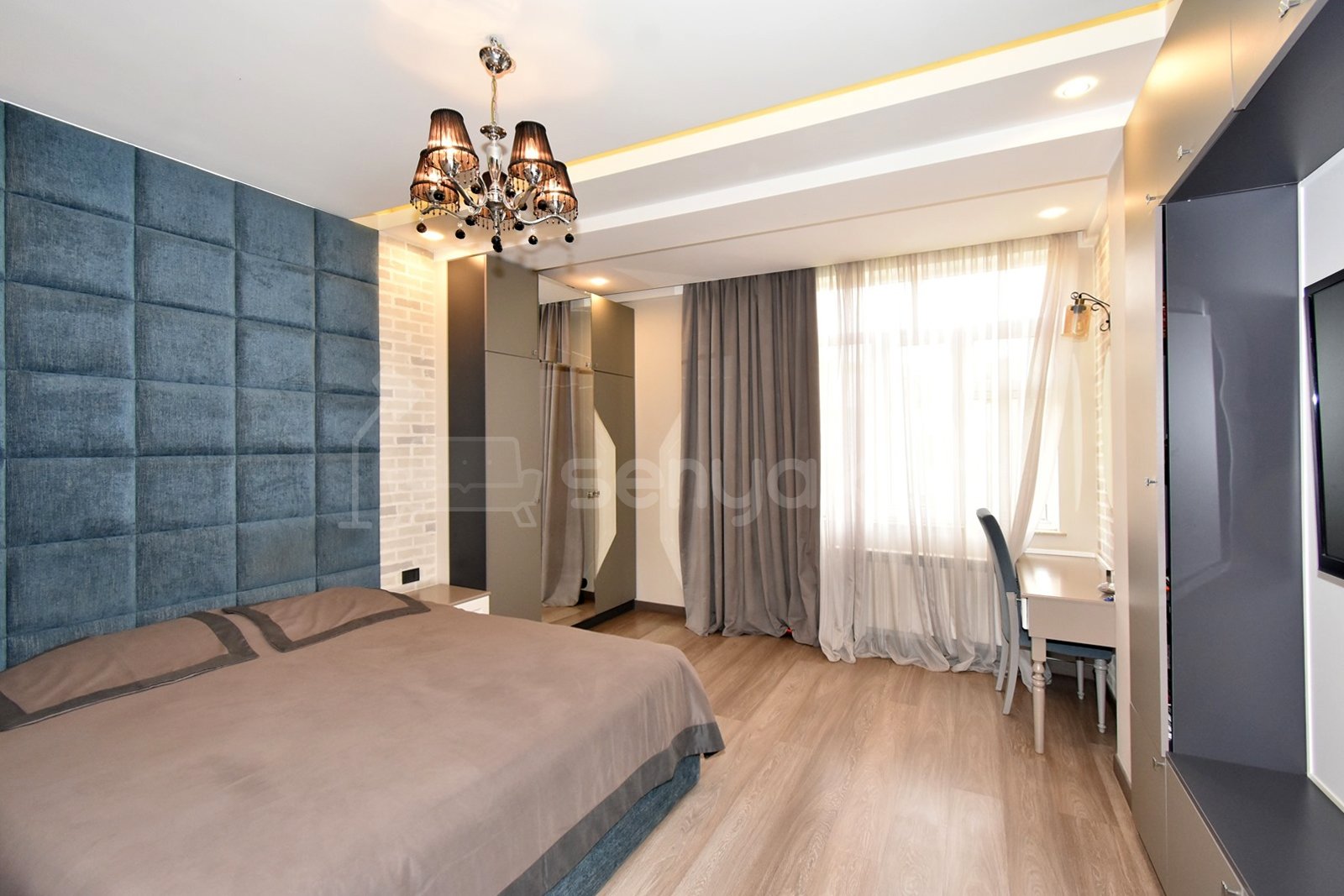 6 Սենյականոց Բնակարան Նորակառույցում, 233քմ, 6/6 հարկ, Դիզայներական Վերանորոգված, Կահավորված, Արևկող