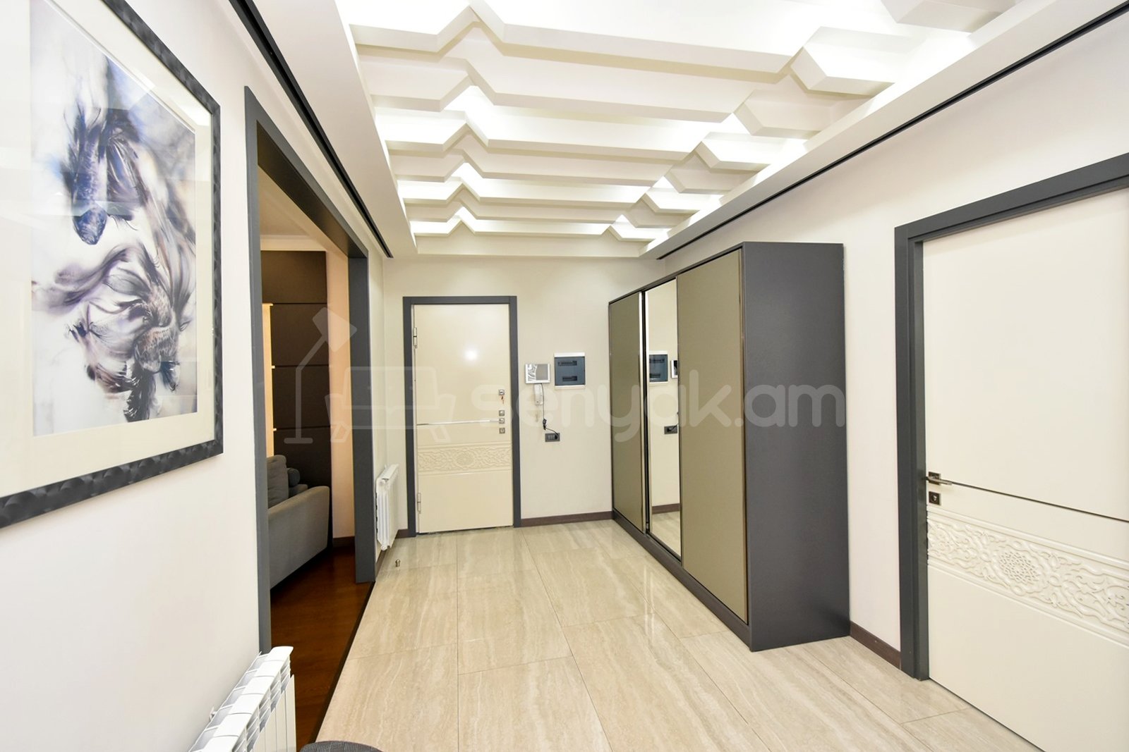 6 Սենյականոց Բնակարան Նորակառույցում, 233քմ, 6/6 հարկ, Դիզայներական Վերանորոգված, Կահավորված, Արևկող