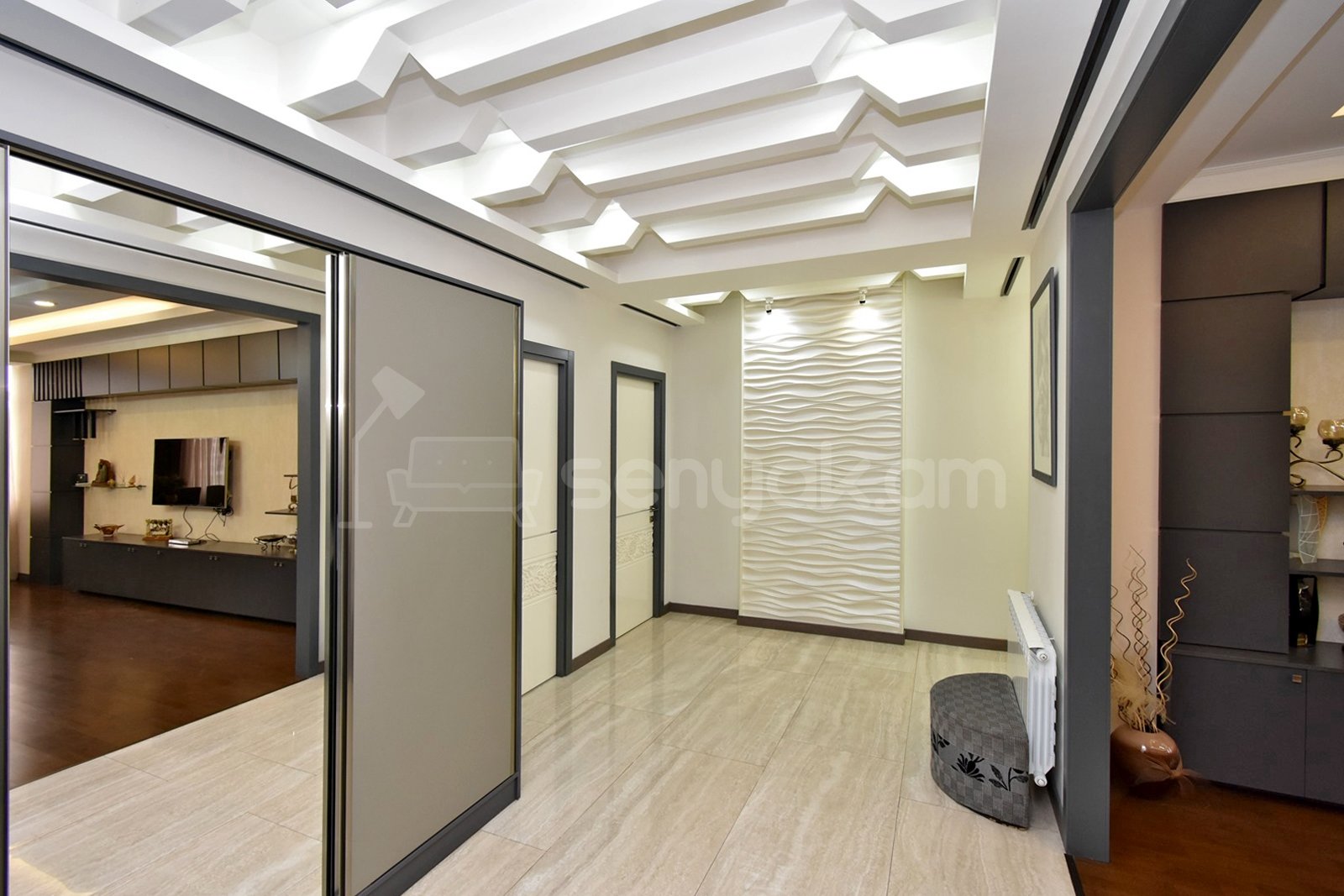 6 Սենյականոց Բնակարան Նորակառույցում, 233քմ, 6/6 հարկ, Դիզայներական Վերանորոգված, Կահավորված, Արևկող