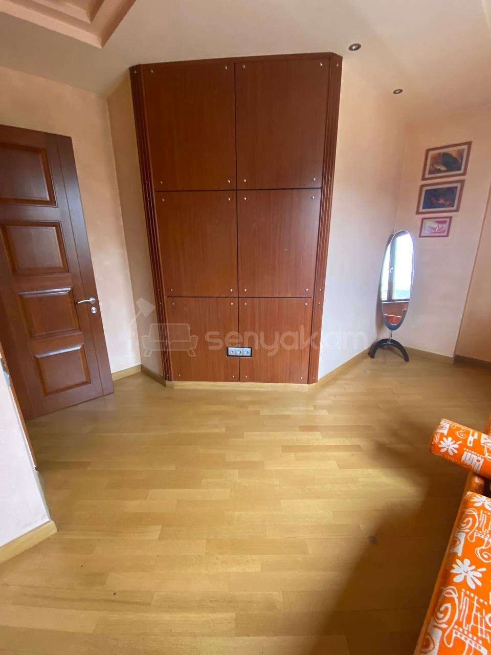 3 Սենյականոց Բնակարան Նորակառույցում, 137քմ, 5/13 հարկ, Դիզայներական Վերանորոգված, Կահավորված, Արևկող