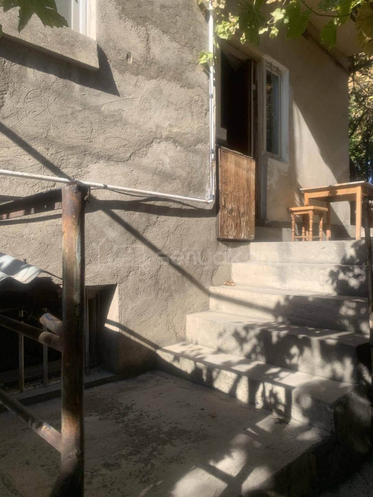 1 Սենյականոց Սեփական Տուն, 40քմ, Կապիտալ Վերանորոգված, Կահավորված