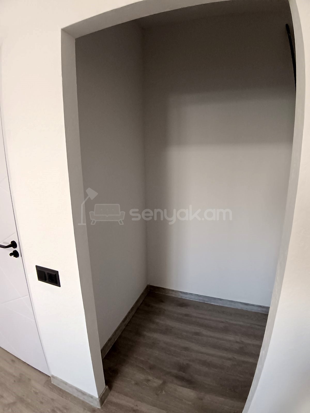 2 Սենյականոց Բնակարան, 58քմ, 2/9 հարկ, Կապիտալ Վերանորոգված