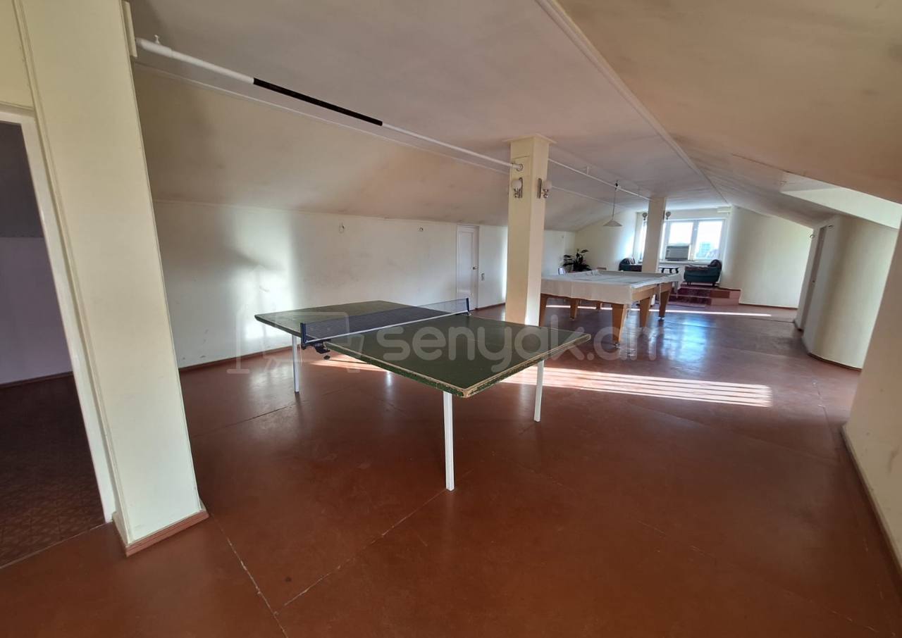 3 Սենյականոց Սեփական Տուն, 200քմ, Նորմալ Վիճակում, Կահավորված